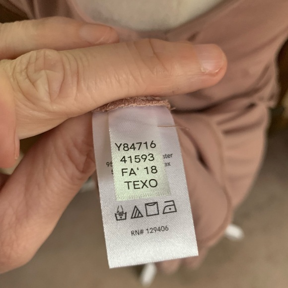 💚5/$25💚VENUS tunic with high/low hem size XS - Picture 9 of 9